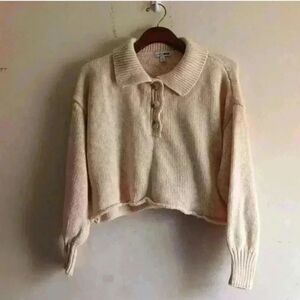 Womens winter crop sweater